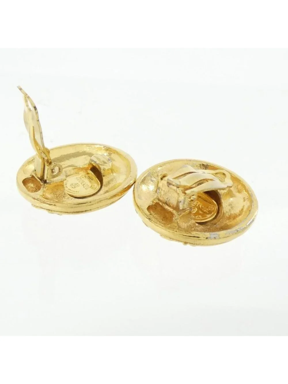 Chanel Vintage Earrings Gold